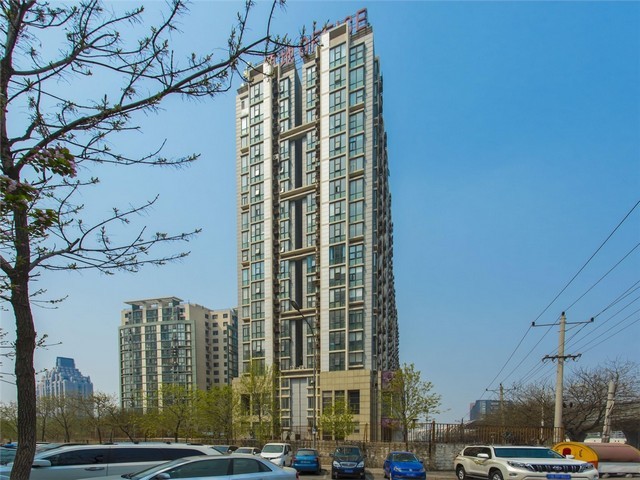 新疆岩棉彩钢板订购厂家